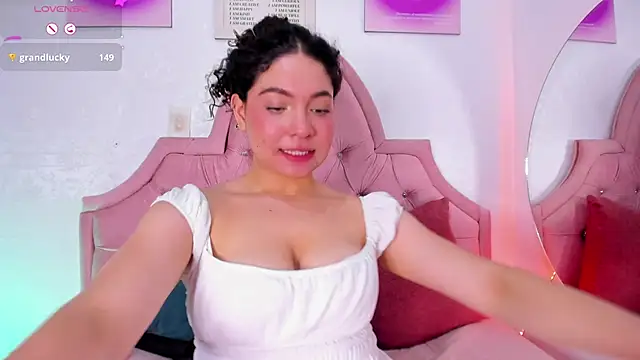 amandalee01 webcam stripchat model stream image