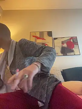 antonio_vatooo (M young) - Third hand jerk me