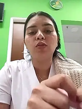 Webcam Model (yesi-nursehot)  is live.Free join now!