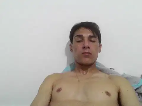 jupiter_333 live cam screenshot male on Squirt Show – Wet & Wild Live Cams