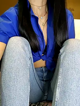 Webcam Model (Melody87)  is live.Free join now!