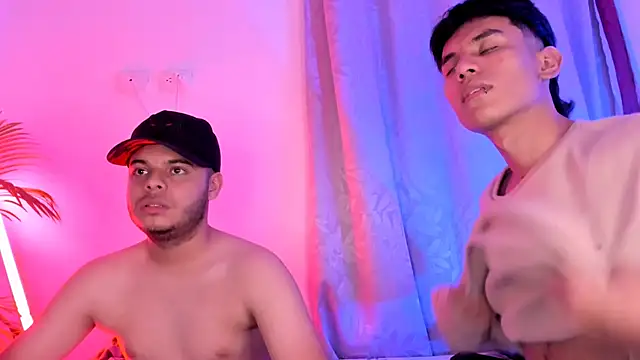 tars_ - TARS_'s free webcam - UK Sex Cams