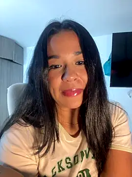 Webcam Model (Aitana98_)  is live.Free join now!