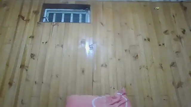 Roselingalvis13 live cam screenshot female from Colombia on Home.Pink — Cozy Live Cams & Chat