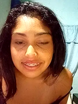 Webcam Model (aleexacandy)  is live.Free join now!