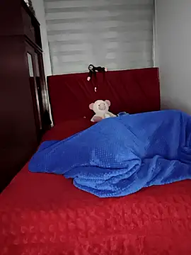 kathieeen (F teen) - Spank ass + SUCK boobs