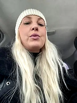 MerlinDave Live Webcam on Stripchat