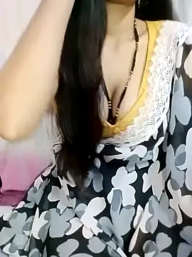 Webcam Model (Hot_rashika_)  is live.Free join now!