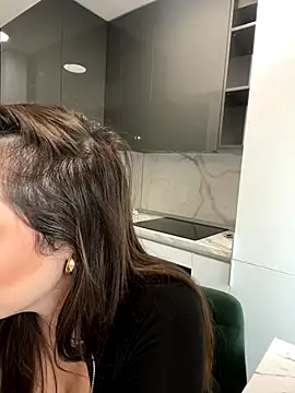 Webcam Model (claraxjoyy)  is live.Free join now!