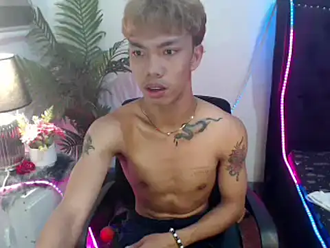 jersthebigfuckerxxx - Jersthebigfuckerxxx's free webcam - UK Sex Cams