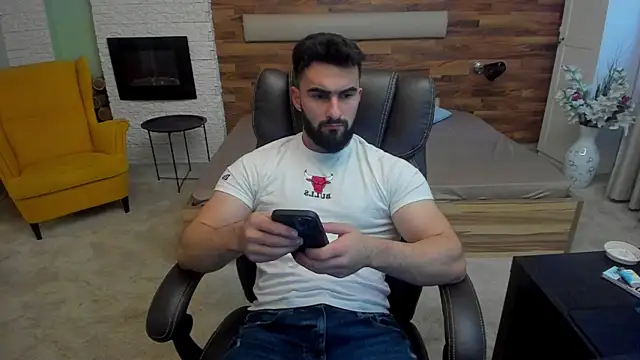 micahlane - MicahLane's free webcam - UK Sex Cams