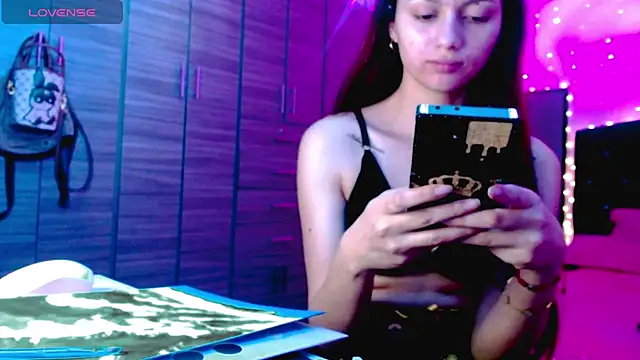 holy_juli (F young) - Sensual Bed Play