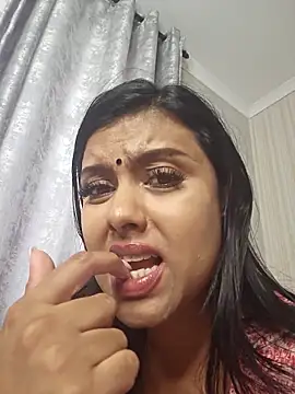 Webcam Model (Indian_GlowingMiax)  is live.Free join now!