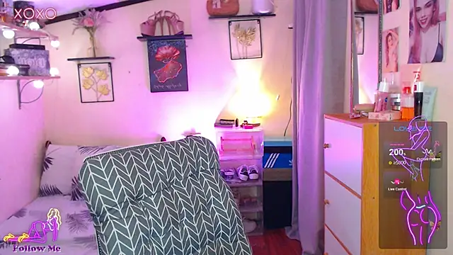 izabella_moore - Izabella_moore's free webcam - UK Sex Cams