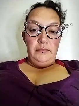 -saraqueen- (F milf) - Take off my panty+ bra With your vibrati