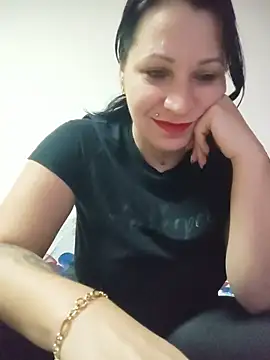 Webcam Model (SugarDiamonds)  is live.Free join now!