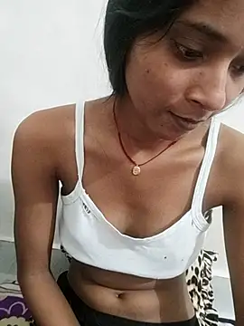 Webcam Model (Divya-2007)  is live.Free join now!