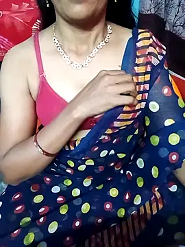 Webcam Model (dhina79)  is live.Free join now!