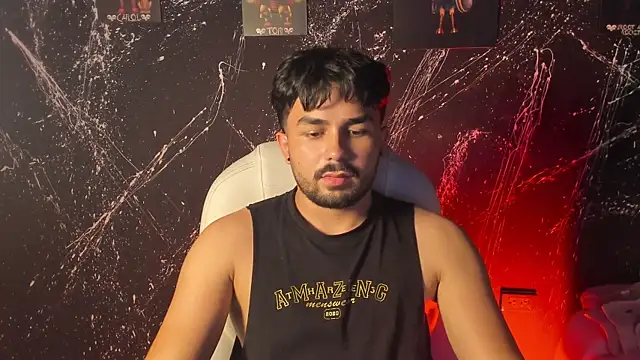 JonnSnow_ live cam screenshot male on Ufotopia – Live Cams & Video Chat Community