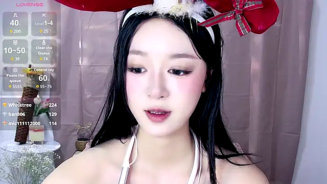 nelly520 (F young) - 怼镜揉胸诱惑~👅