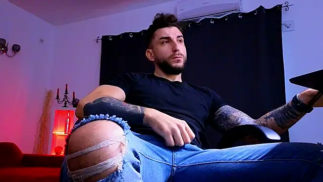 mightyaaron66 (M young) - 𖤐🔥 parTy Time ,House parTy  !  💨𖤐