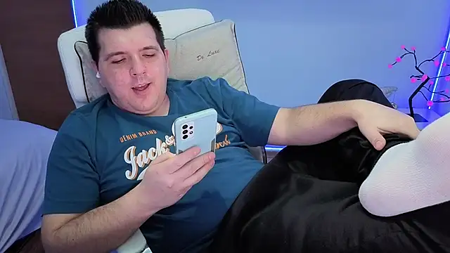 jasonjacks (M young) - Masturbating hard