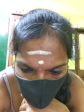 Webcam Model (Honey_rosetamil)  is live.Free join now!