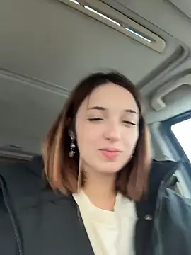 dollytall (F teen) - Massage little pussy when driving