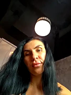 Webcam Model (XeniaBlu)  is live.Free join now!