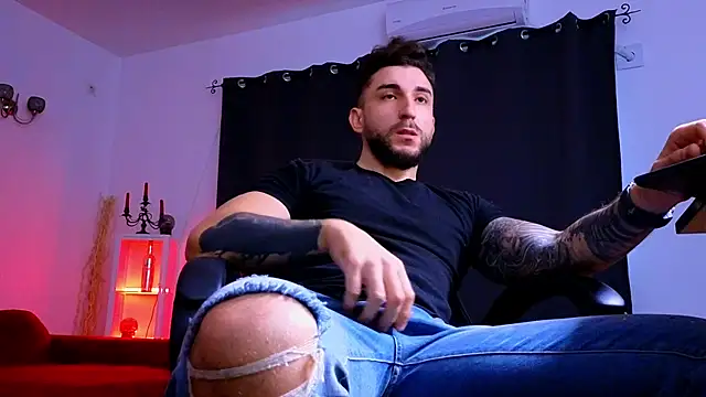 mightyaaron66 (M young) - 𖤐🔥 parTy Time ,House parTy  !  💨𖤐