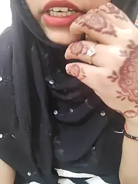 Webcam Model (Miss_Rose__)  is live.Free join now!