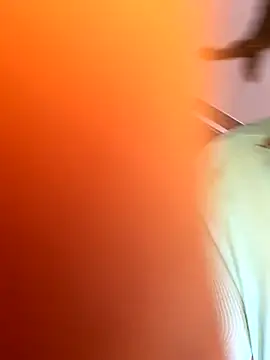 Webcam Model (DiamondGoddes)  is live.Free join now!