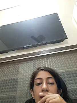 Webcam Model (babe_jasmine)  is live.Free join now!