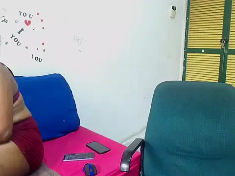 brownskingirl00 (G young) - ALL BOUT MAKING EACH OTHER HAPPY