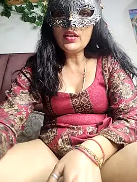 Webcam Model (sexy_bhabhi69)  is live.Free join now!