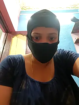 Webcam Model (roshniparveen5655)  is live.Free join now!