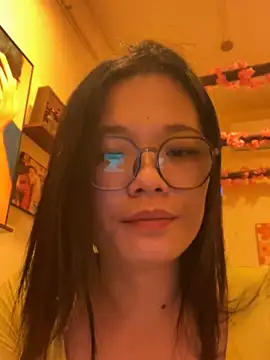 bella0815 (F young) - 喜欢心跳的感觉吗😘