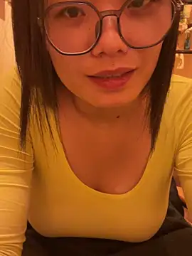 bella0815 (F young) - 喜欢心跳的感觉吗😘