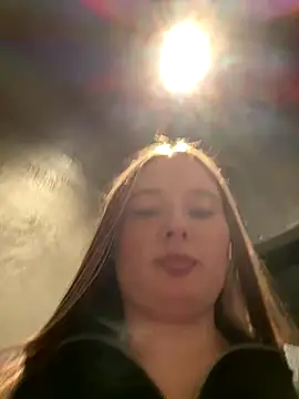 StephanieMur's Stripchat show and profile