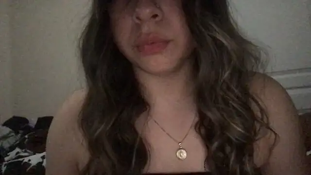 Webcam Model (bunnygorl12)  is live.Free join now!