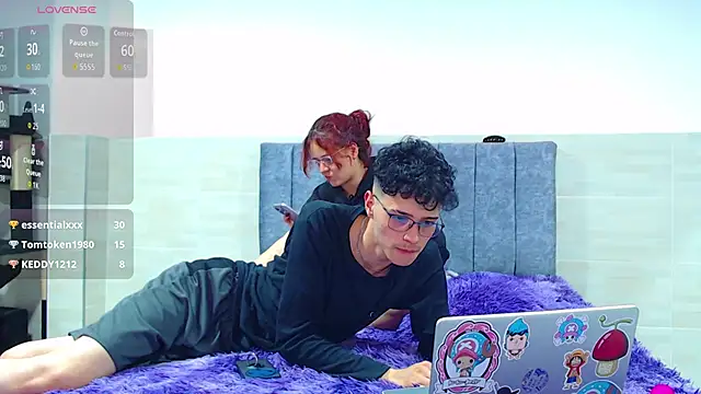 hottie__couple (Ask my age) - flash titsss