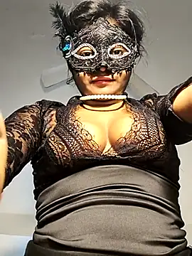 Webcam Model (FANTASY_QUEEN_07)  is live.Free join now!