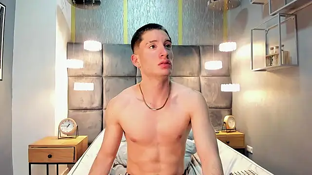 hunterheat_ (M twink) - play rolex