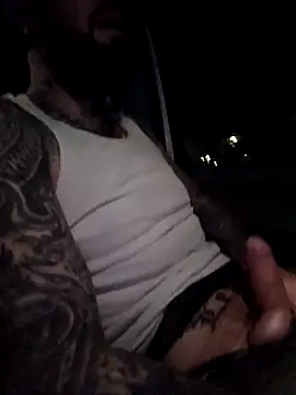 Beardedtattood Live Webcam on Stripchat
