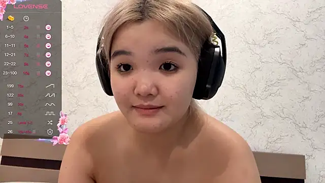  CarolannSide chat room