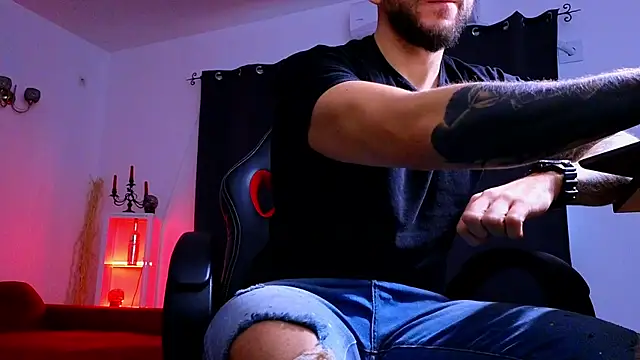 mightyaaron66 (M young) - 𖤐🔥 parTy Time ,House parTy  !  💨𖤐