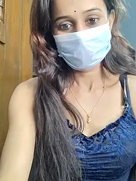 Webcam Model (Saharaa)  is live.Free join now!