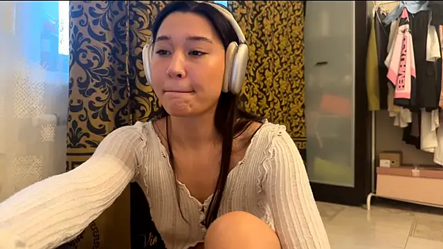 yourcoreanmiracle - YourCoreanmiracle's free webcam - UK Sex Cams