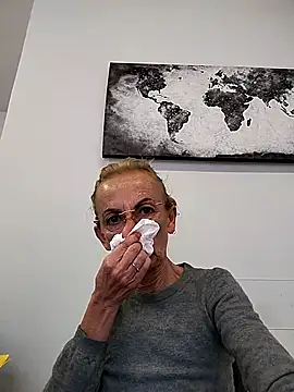 clarabell4 (Ask my age) - Strip underwear