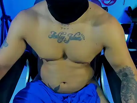 zeus_7777 - Zeus_7777's free webcam - UK Sex Cams